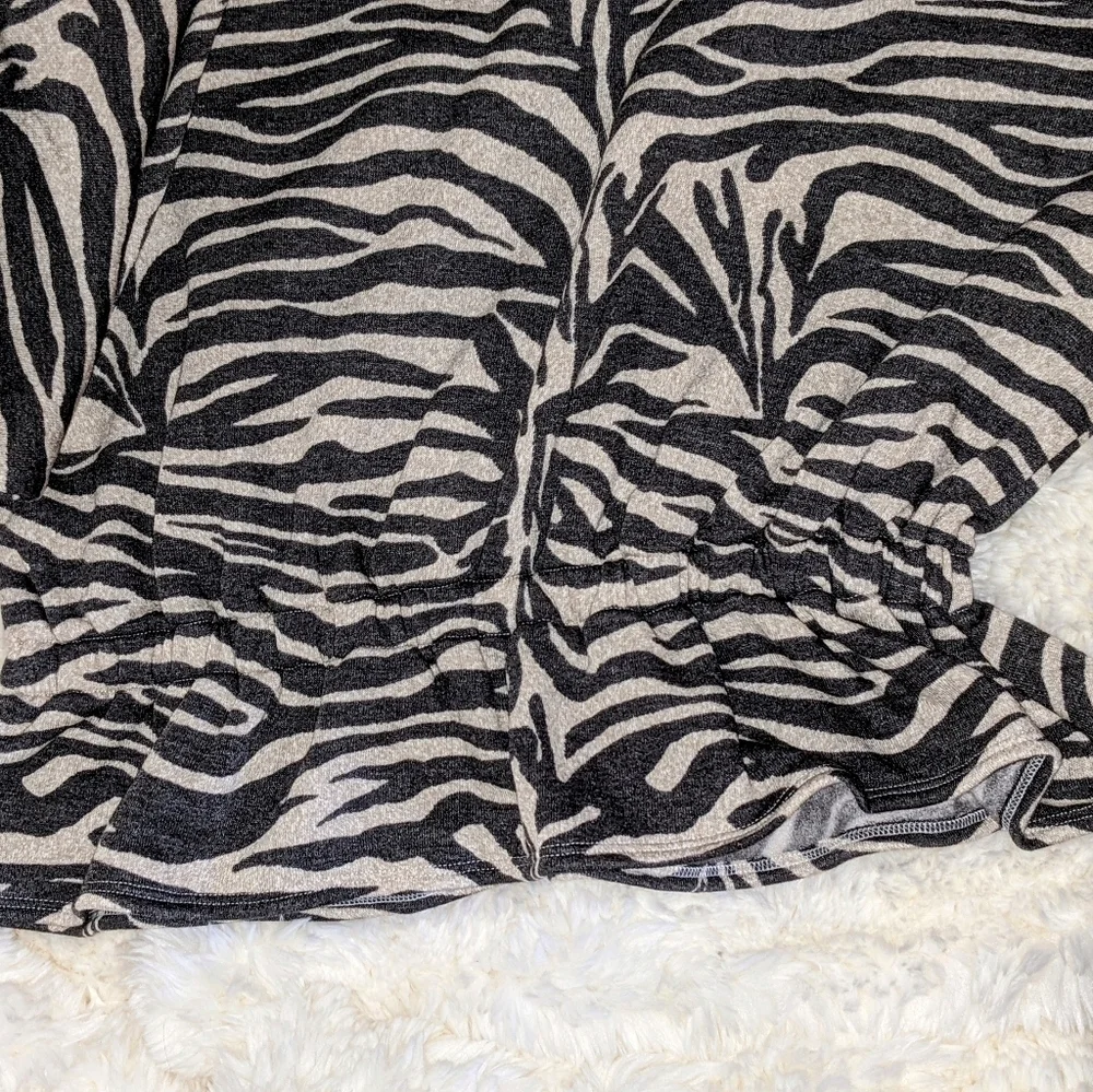Zebra Print Peplum Cozy Soft Sweater by Express - Picture 3 of 3